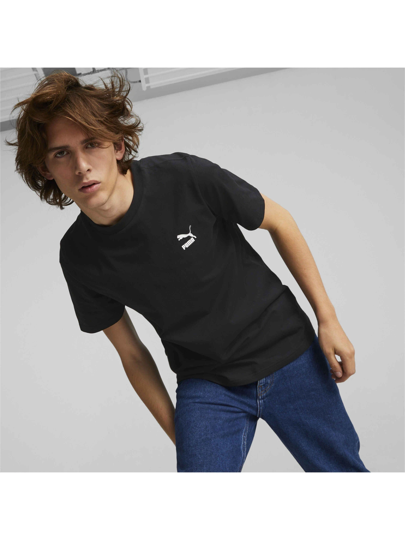 Футболки і поло PUMA Classics Small Logo Tee модель 535587 Футболки і поло PUMA Classics Small Logo Tee модель 535587 Фото