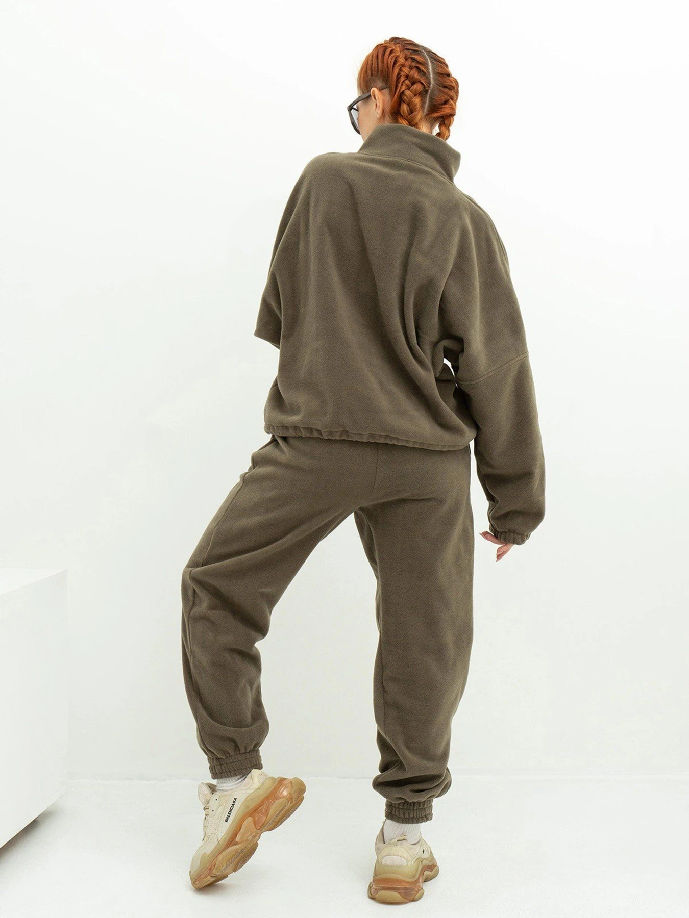 Костюмы ISSA Plus модель 13635_hacks Костюмы ISSA Plus модель 13635_hacks Фото