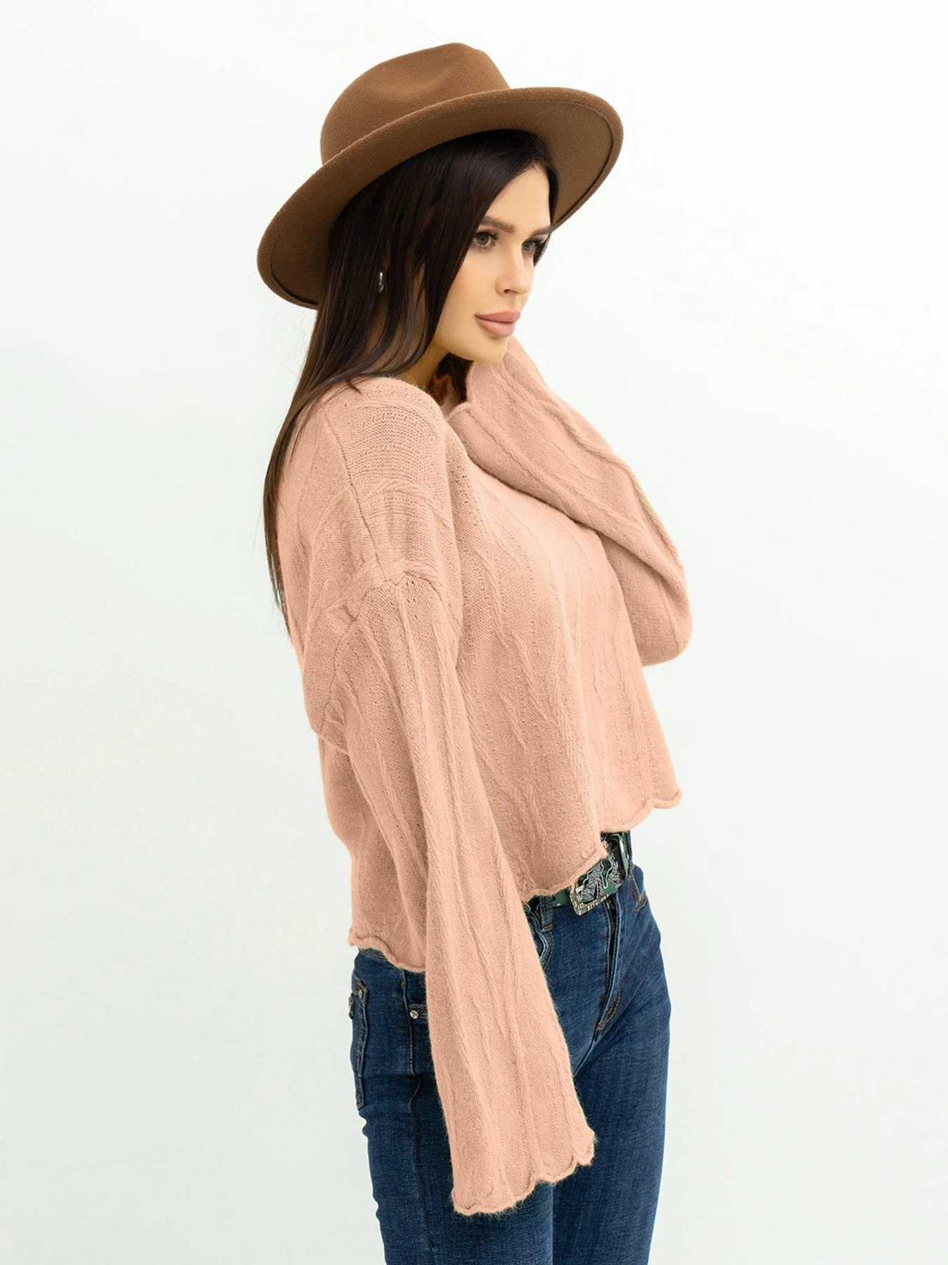 Светри та кардигани ISSA Plus модель WN20-381_peach Светри та кардигани ISSA Plus модель WN20-381_peach Фото