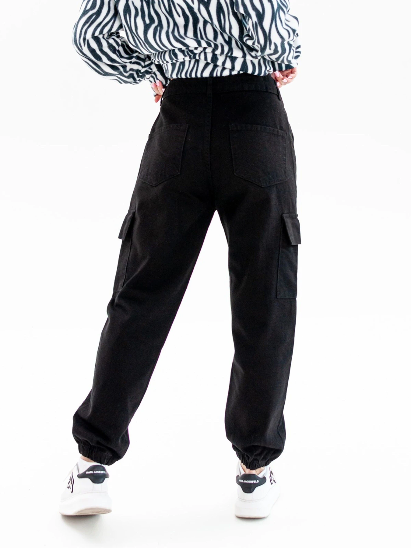 Джинси ISSA Plus модель WN20-359_black Джинси ISSA Plus модель WN20-359_black Фото