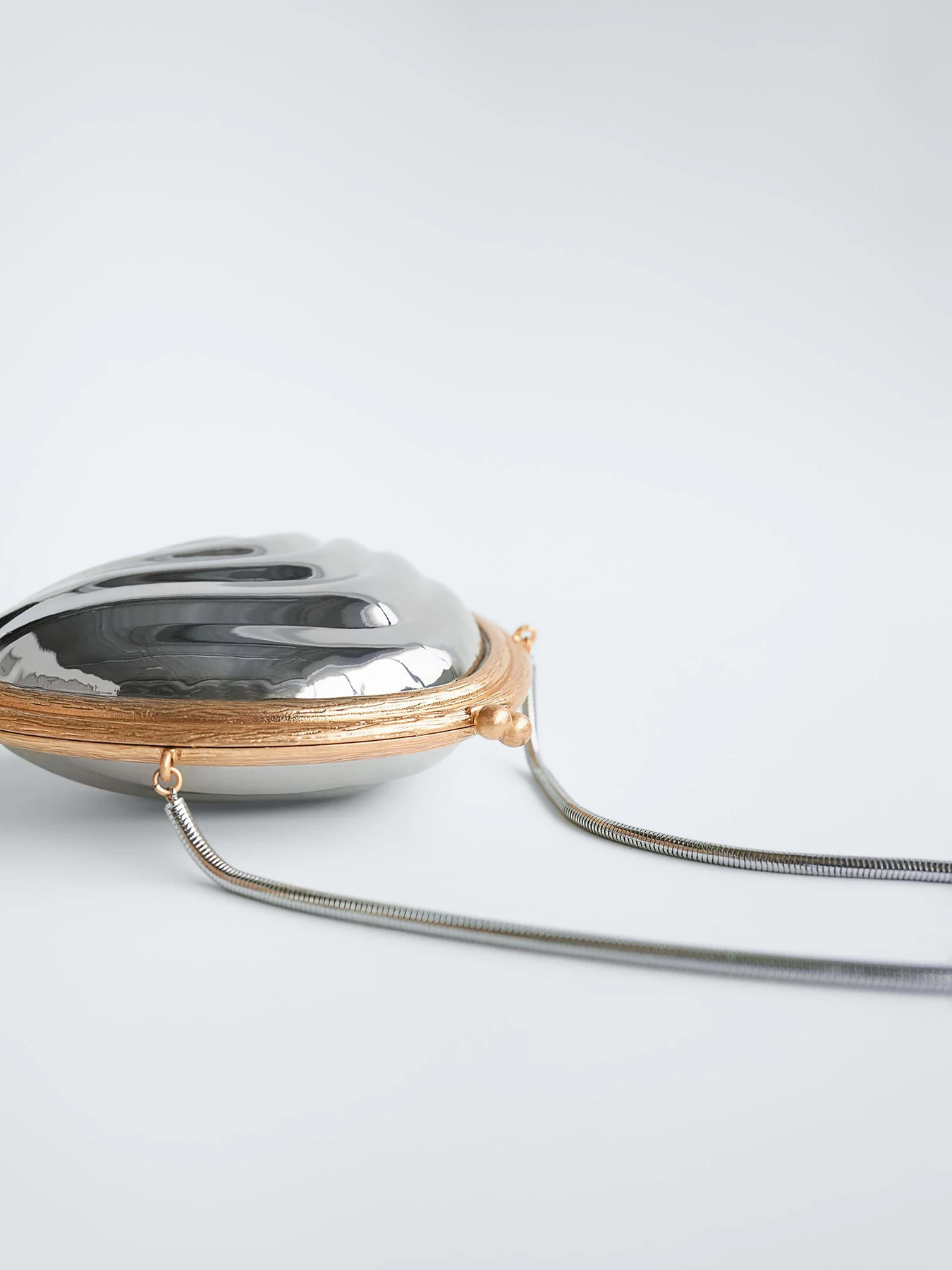 Сумки ZARA модель 65761 Фото