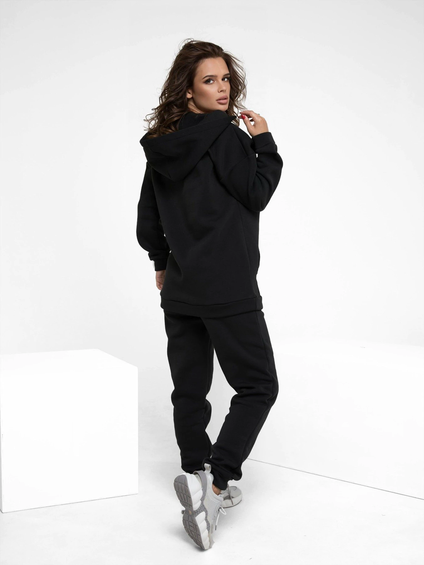 Костюмы ISSA Plus модель 12236B_black Костюмы ISSA Plus модель 12236B_black Фото