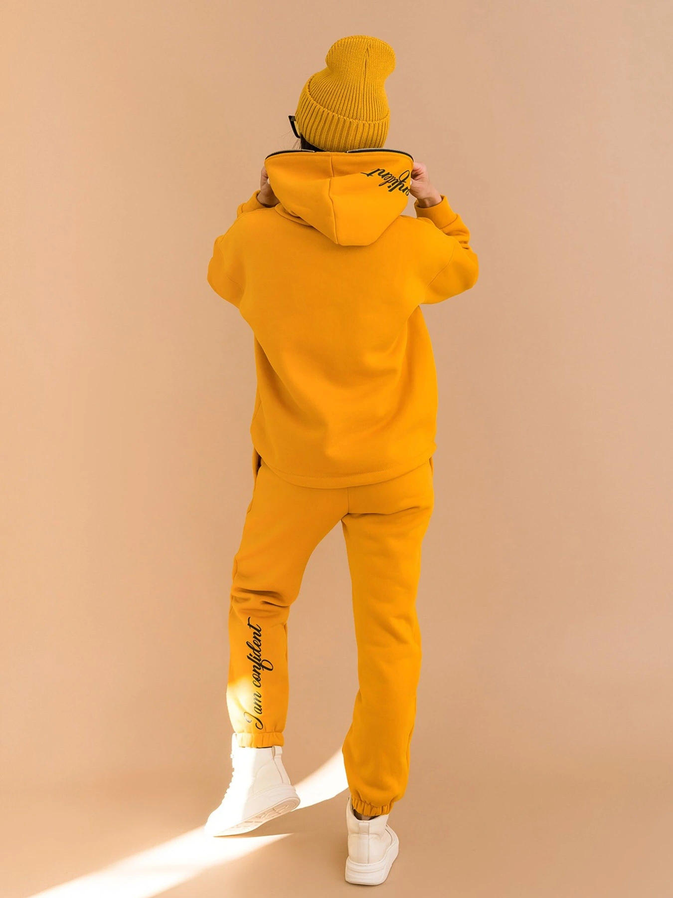 Костюми ISSA Plus модель 12960_mustard Костюми ISSA Plus модель 12960_mustard Фото