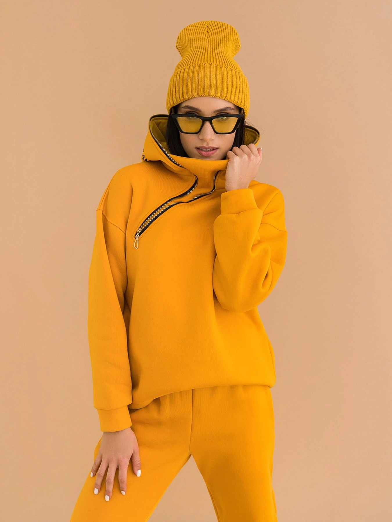 Костюми ISSA Plus модель 12960_mustard Костюми ISSA Plus модель 12960_mustard Фото