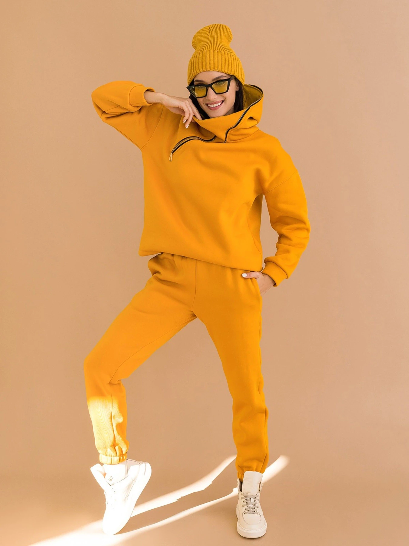 Костюми ISSA Plus модель 12960_mustard Костюми ISSA Plus модель 12960_mustard Фото