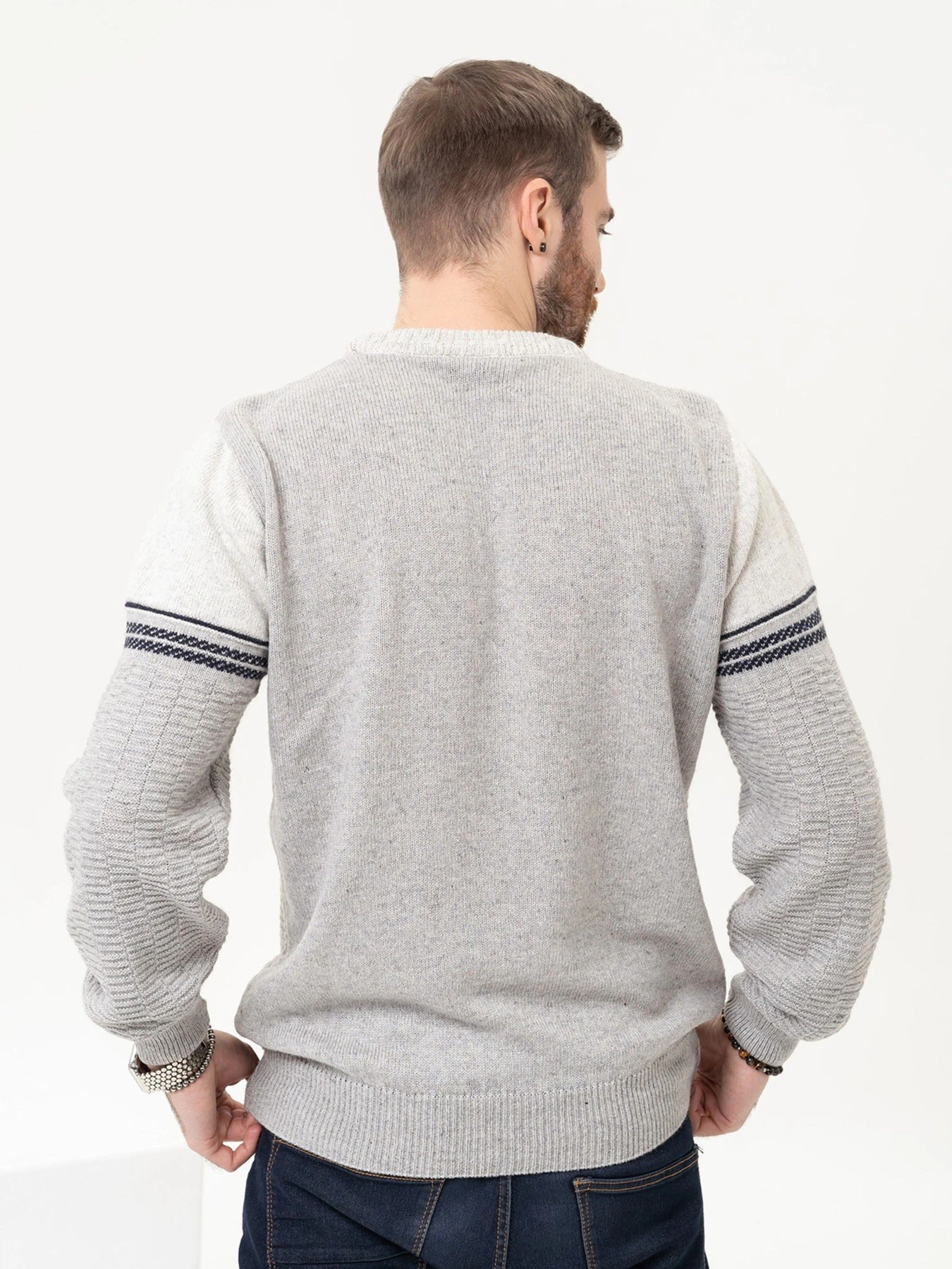 Светри та кардигани ISSA Plus модель GN4-92_lightgray Фото