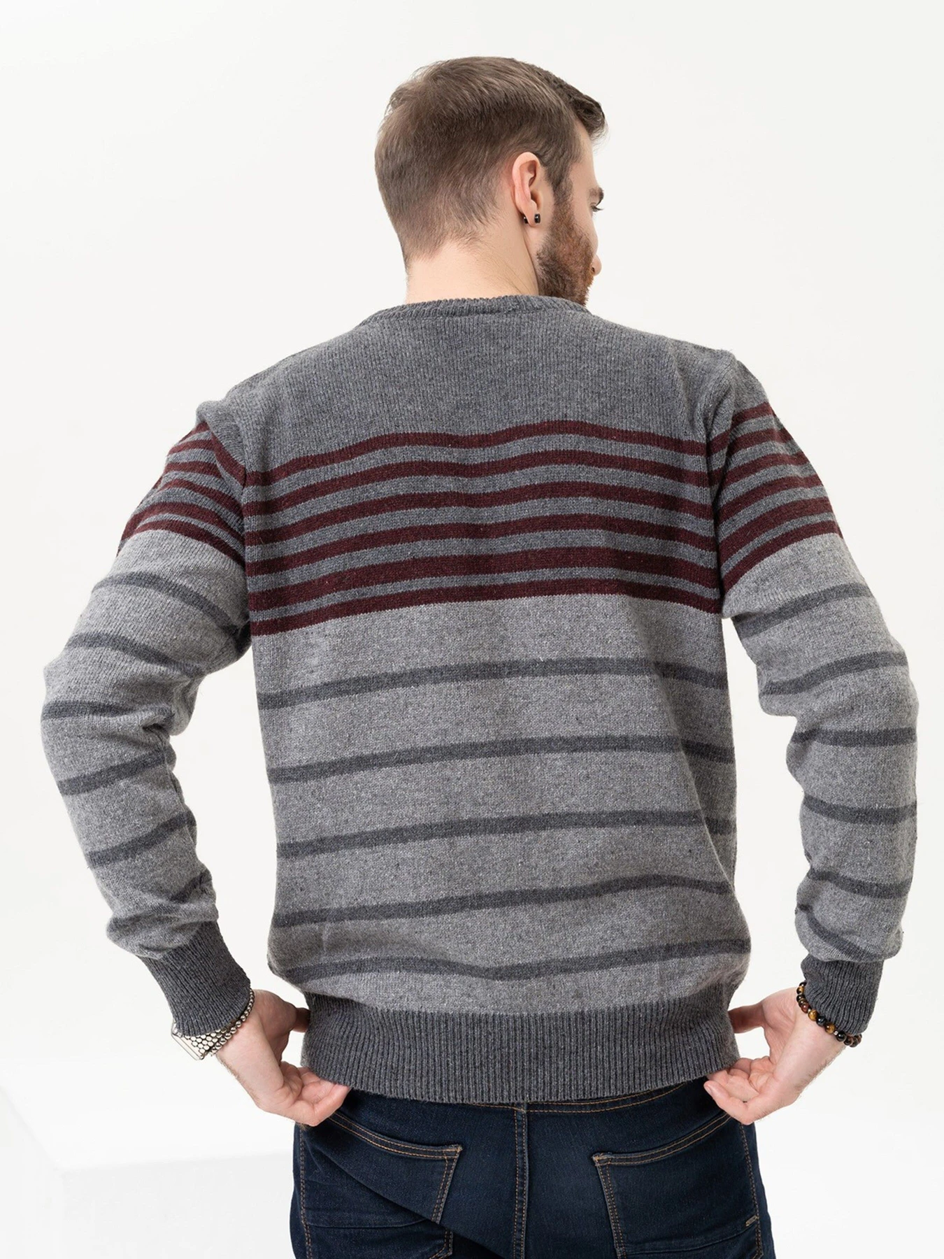 Свитры и кардиганы ISSA Plus модель GN4-95_grey Фото