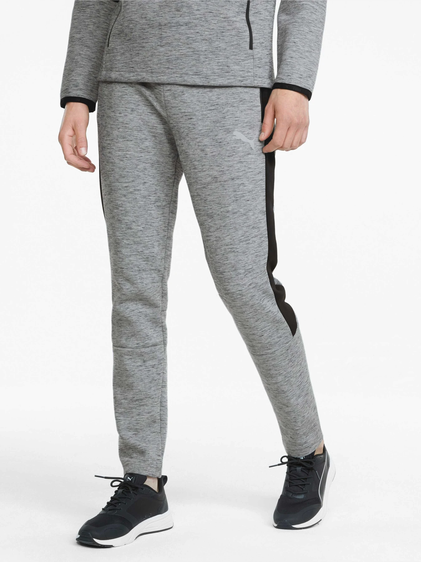 Брюки PUMA Evostripe Pants модель 589426 Брюки PUMA Evostripe Pants модель 589426 Фото