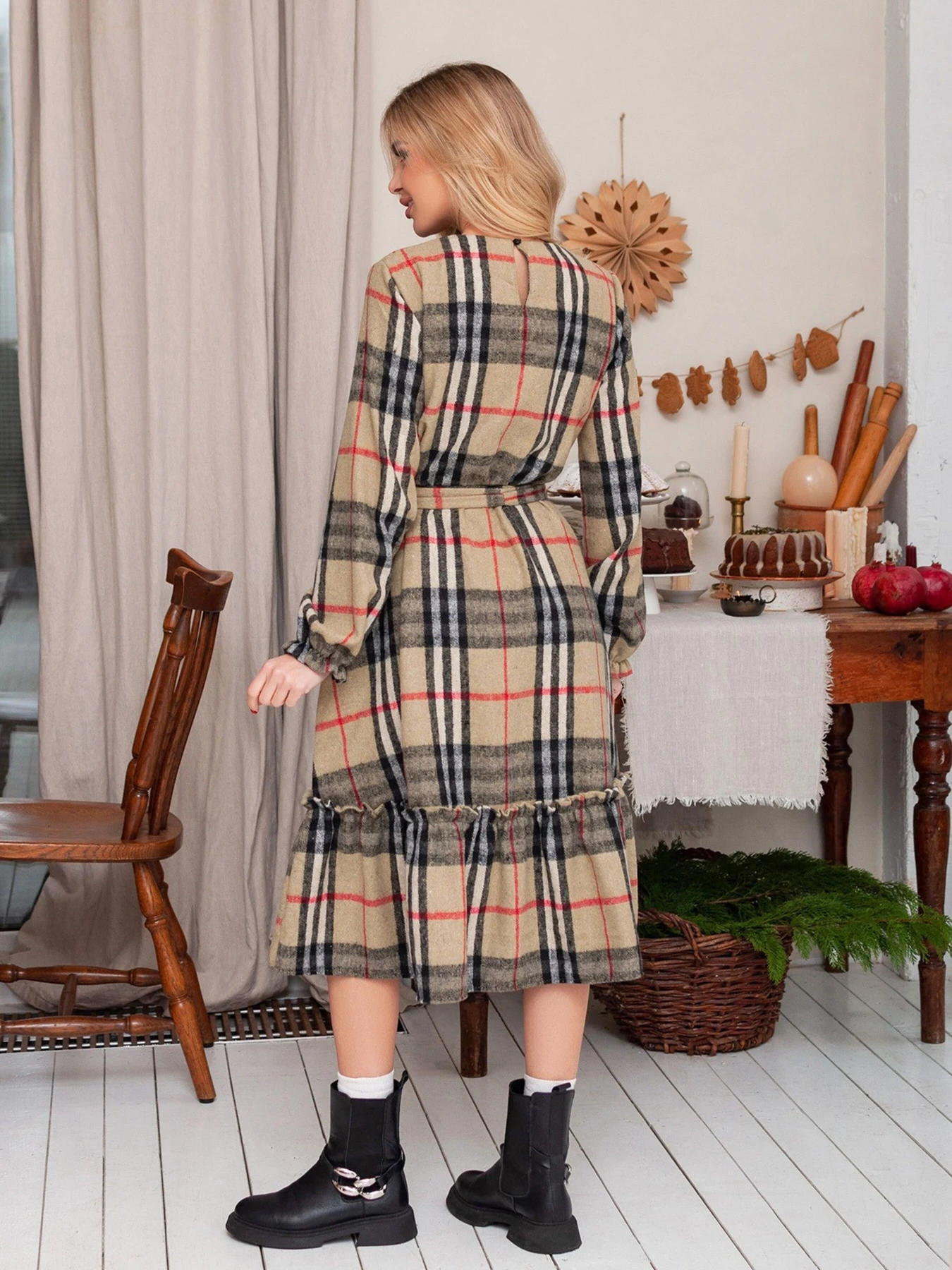 Платья ISSA Plus модель 13672_brown Платья ISSA Plus модель 13672_brown Фото