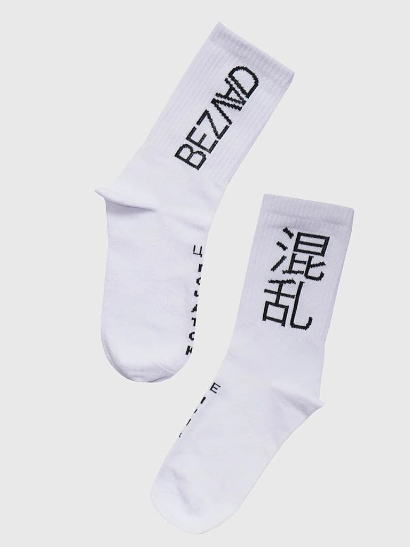 Носки и гольфы Bezlad модель ieroglifsockseight Фото
