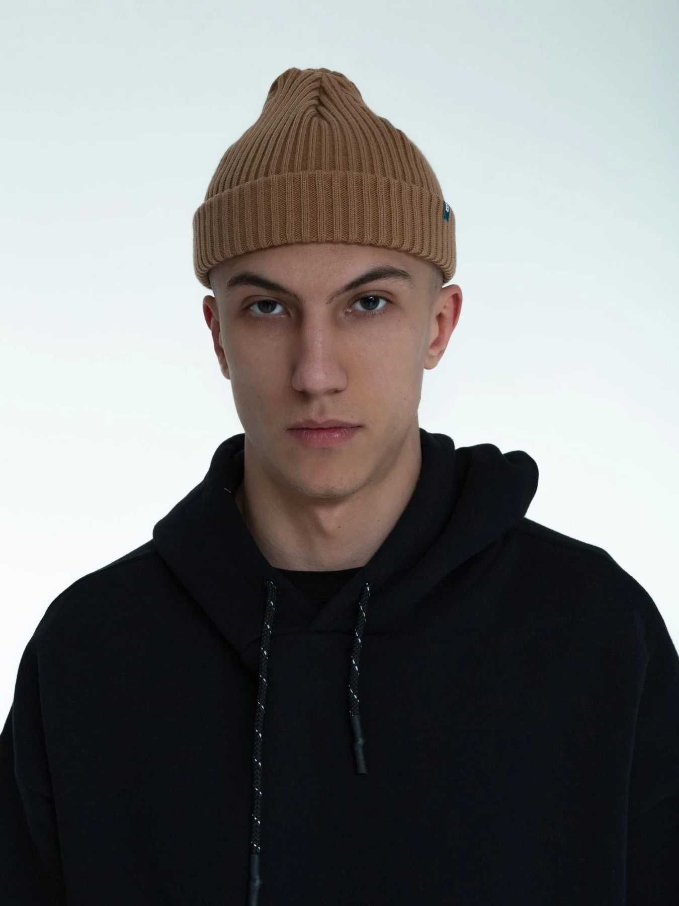 Шапки и кепки Bezlad модель beaniehatbeigesix Фото