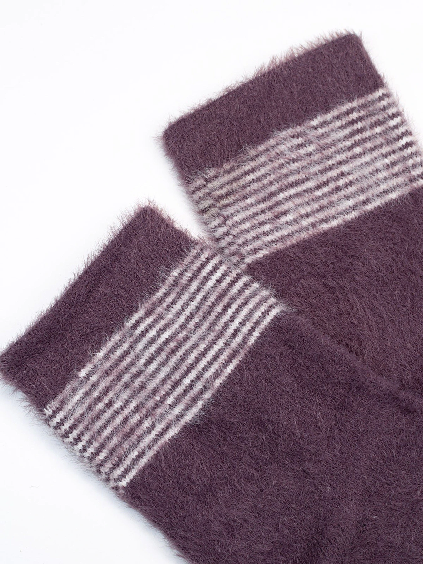 Носки и гольфы ISSA Plus модель NS-218_lilac Фото