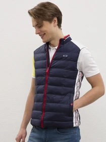 Куртки и дубленки US Polo модель G081SZ010.000.963780.VR033 Фото
