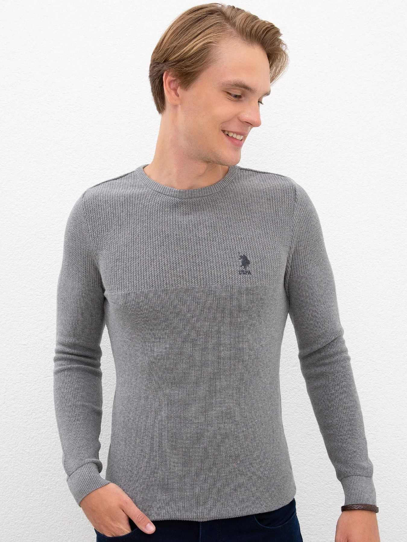 Свитры и кардиганы US Polo модель G081GL0TK.000.1056212.VR109 Свитры и кардиганы US Polo модель G081GL0TK.000.1056212.VR109 Фото