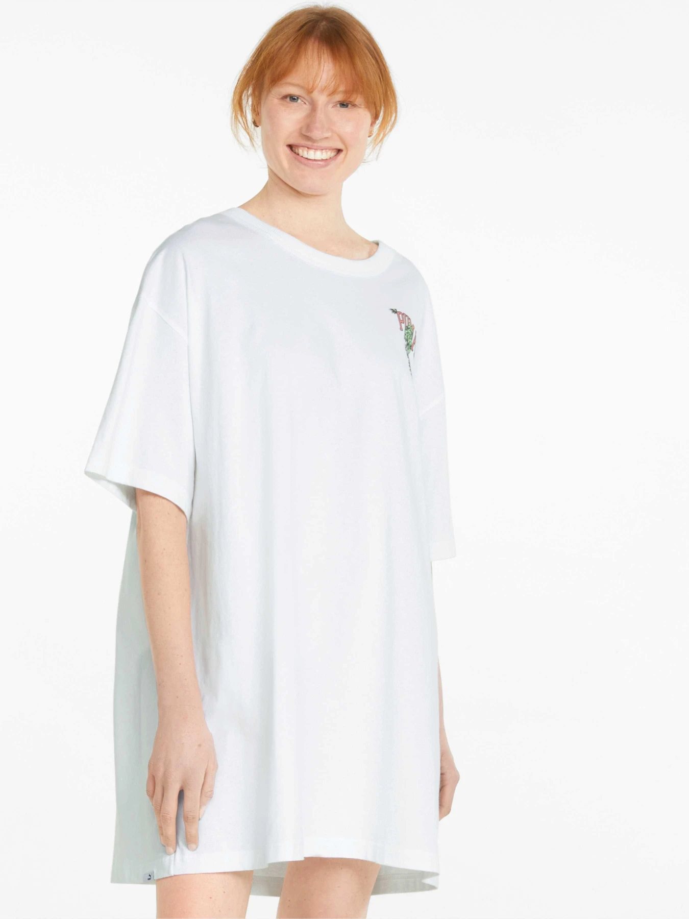 Платья PUMA Downtown Graphic Tee Dress модель 533591 Платья PUMA Downtown Graphic Tee Dress модель 533591 Фото