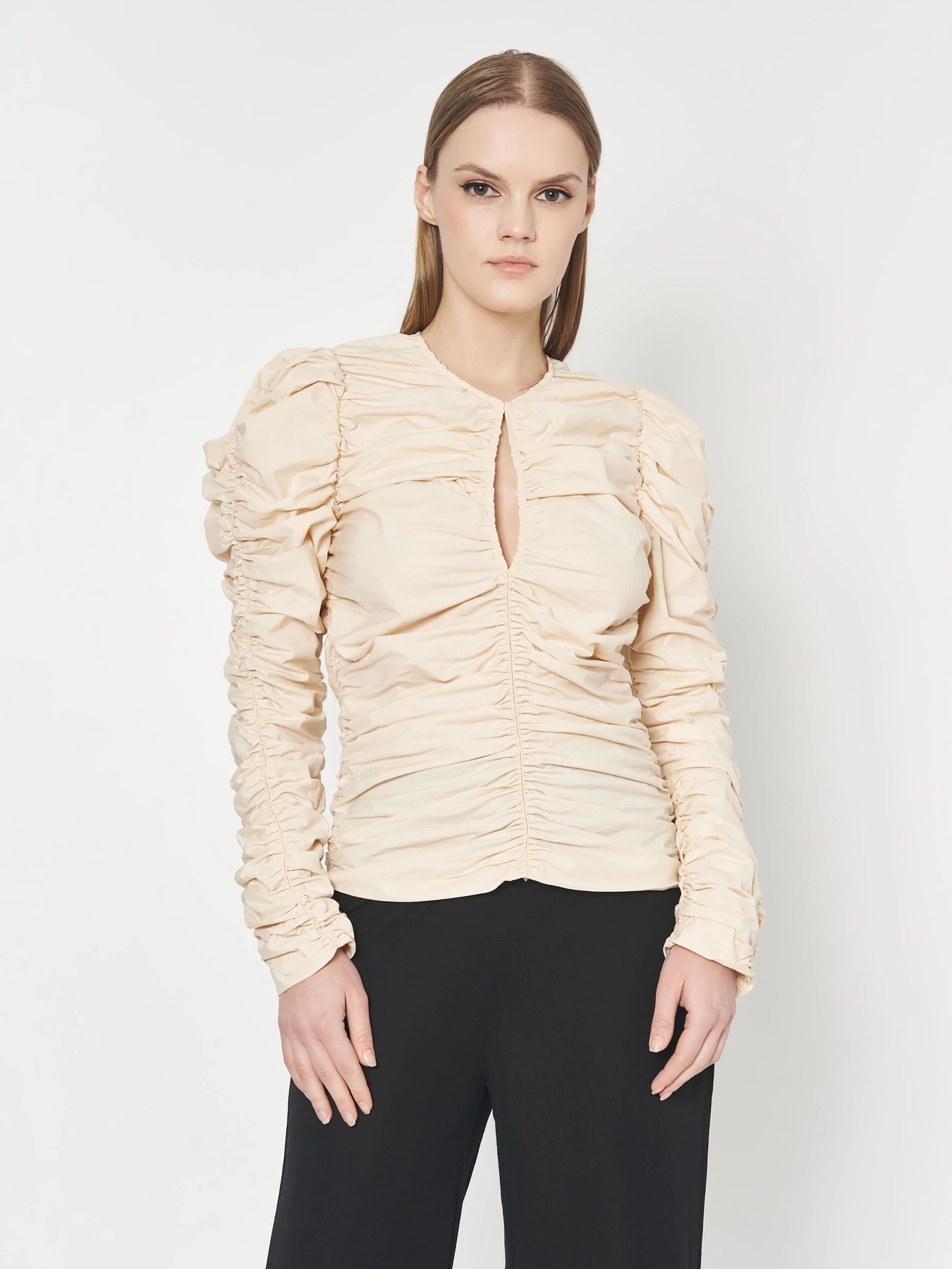 Рубашки ZARA модель 66900 Фото