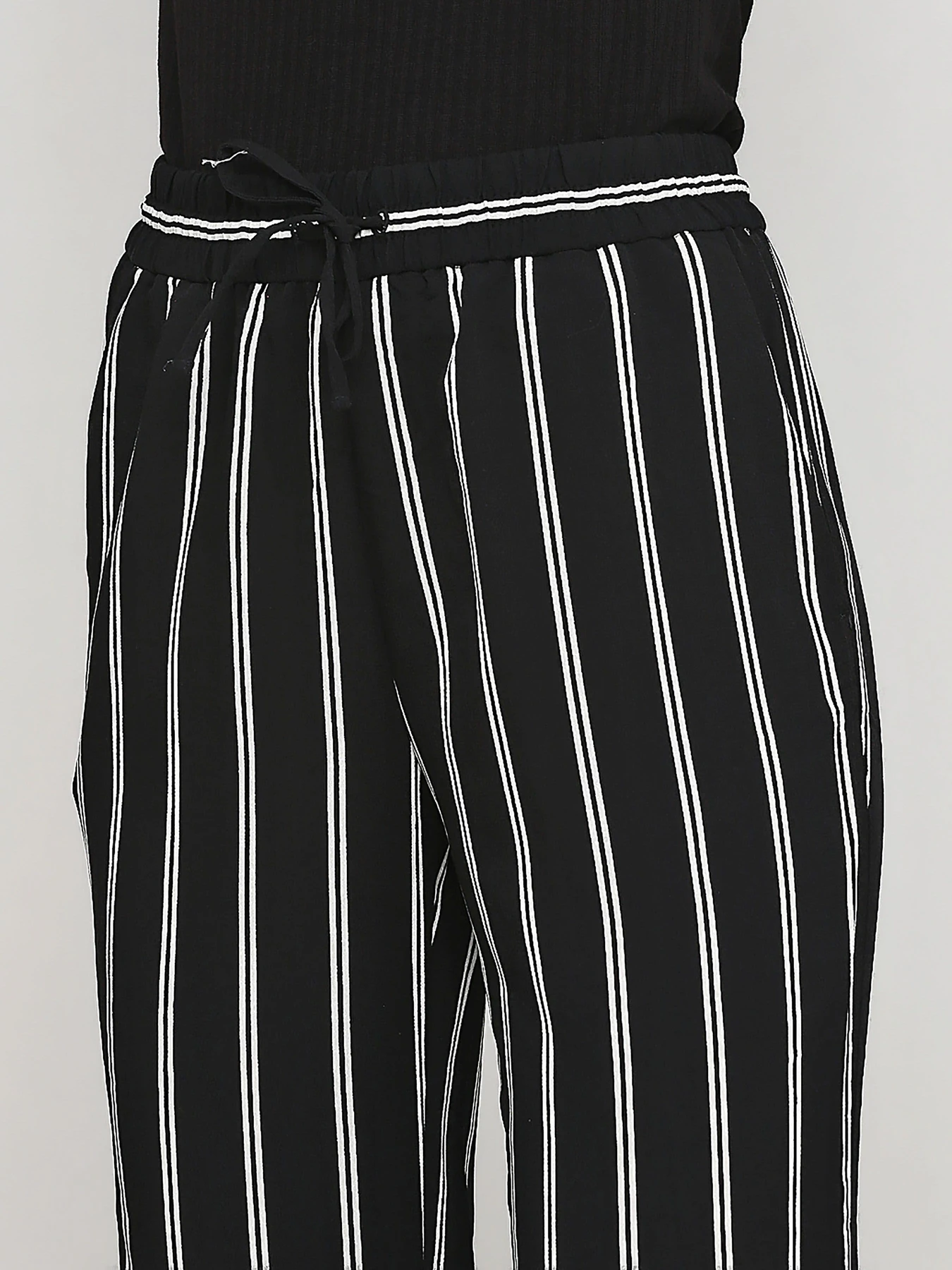Штани Monki модель 10038803 Фото