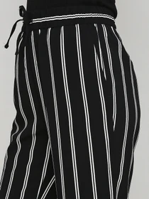 Штани Monki модель 10038803 Фото