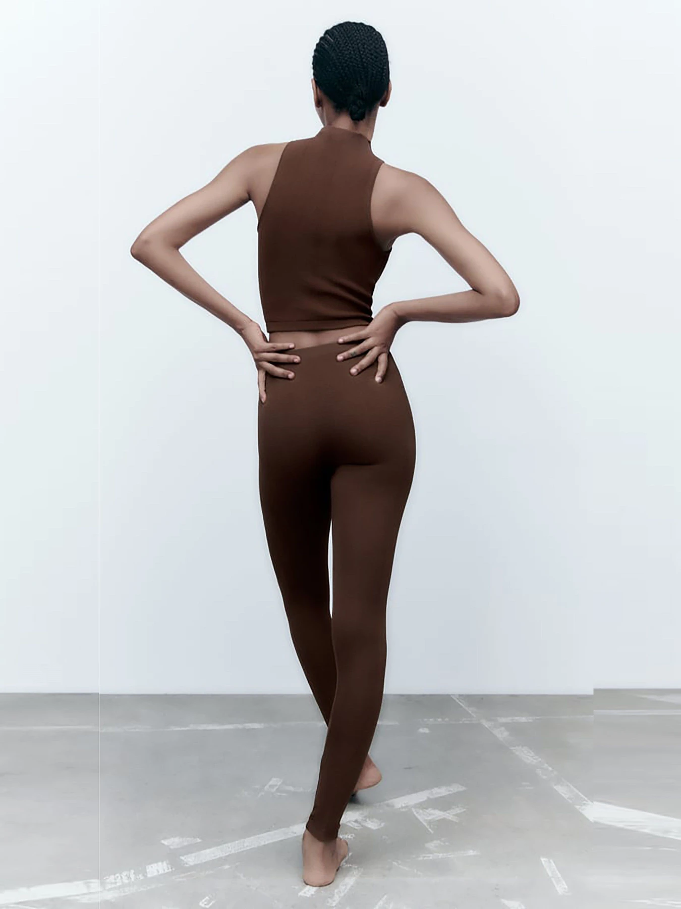 Брюки ZARA модель 67801 Фото
