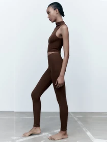Брюки ZARA модель 67801 Фото