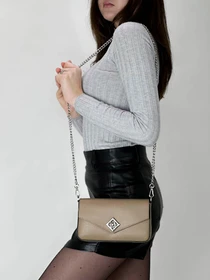 Сумки Bella Bertucci модель 3287-52-33 Фото