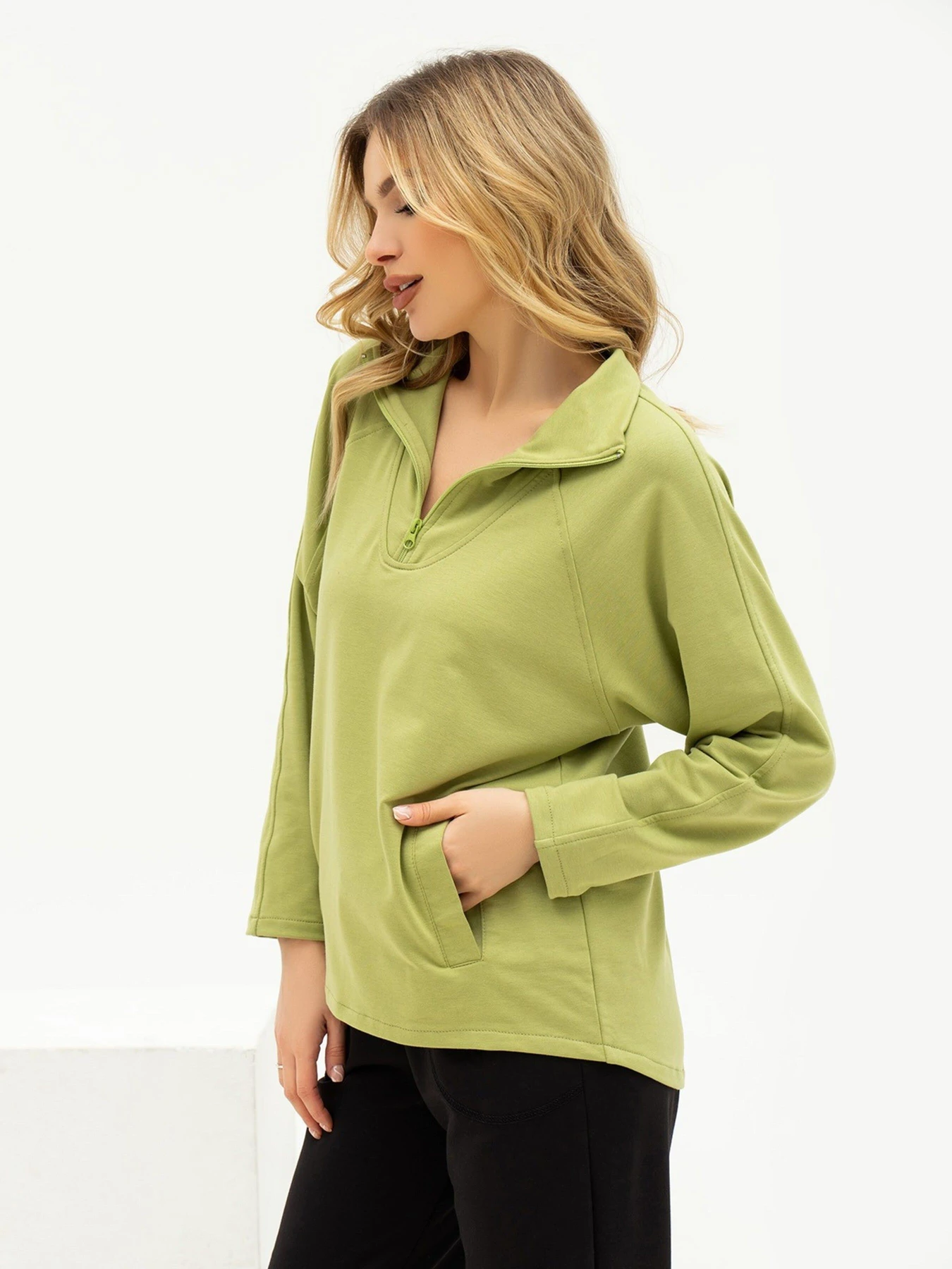 Худи и свитшоты ISSA Plus модель 13683_olive Худи и свитшоты ISSA Plus модель 13683_olive Фото