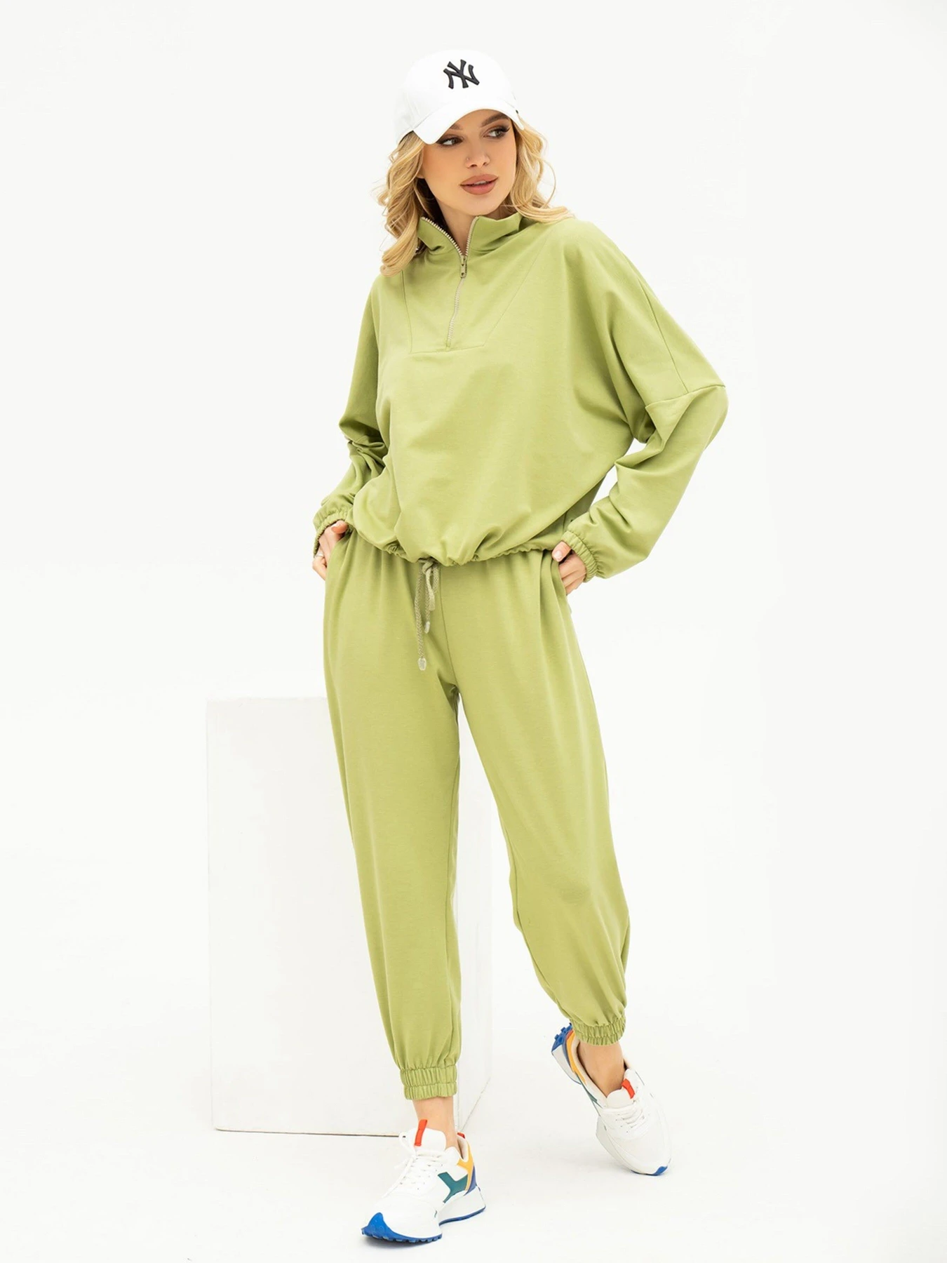 Костюми ISSA Plus модель 13690_olive Фото