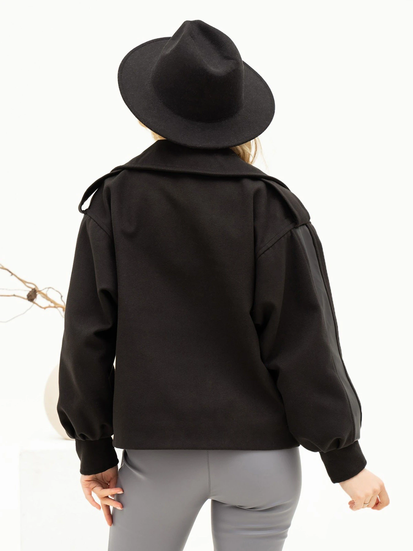 Куртки и дубленки ISSA Plus модель 13706_black Фото