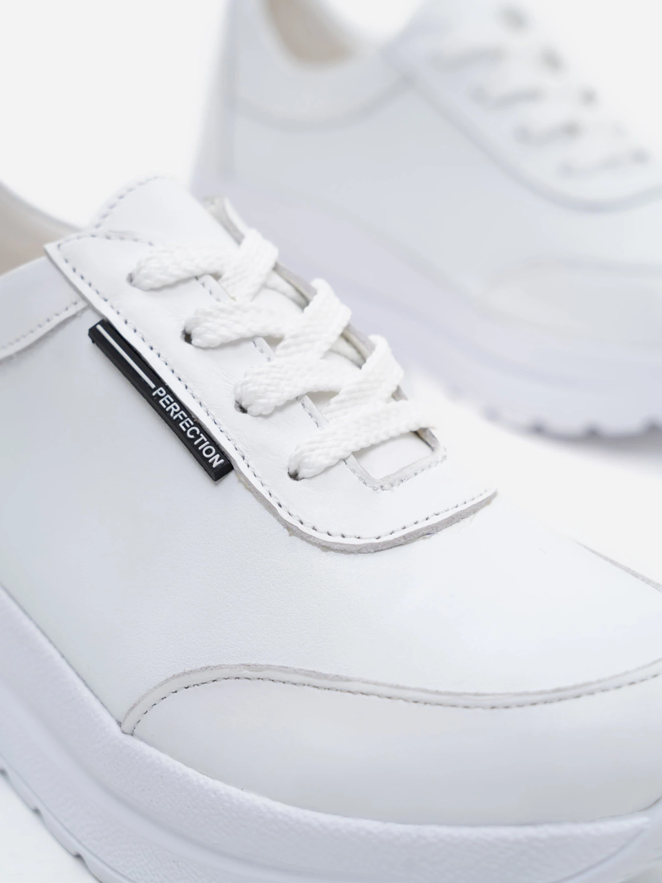 Кросівки ISSA Plus модель OB2-184_white Фото