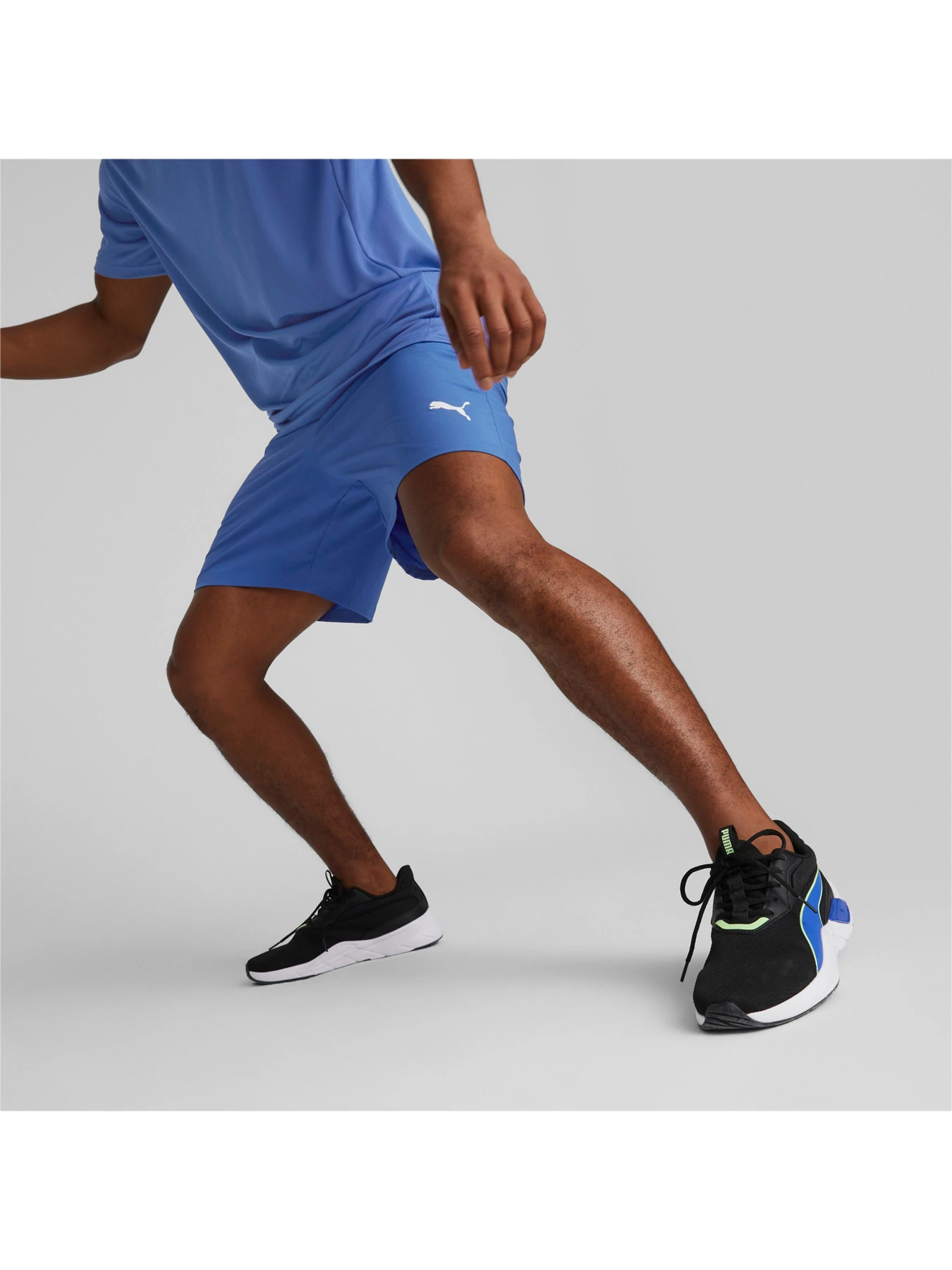 Шорти PUMA TRAIN FAV BLASTER 7" SHORT модель 520142 Фото