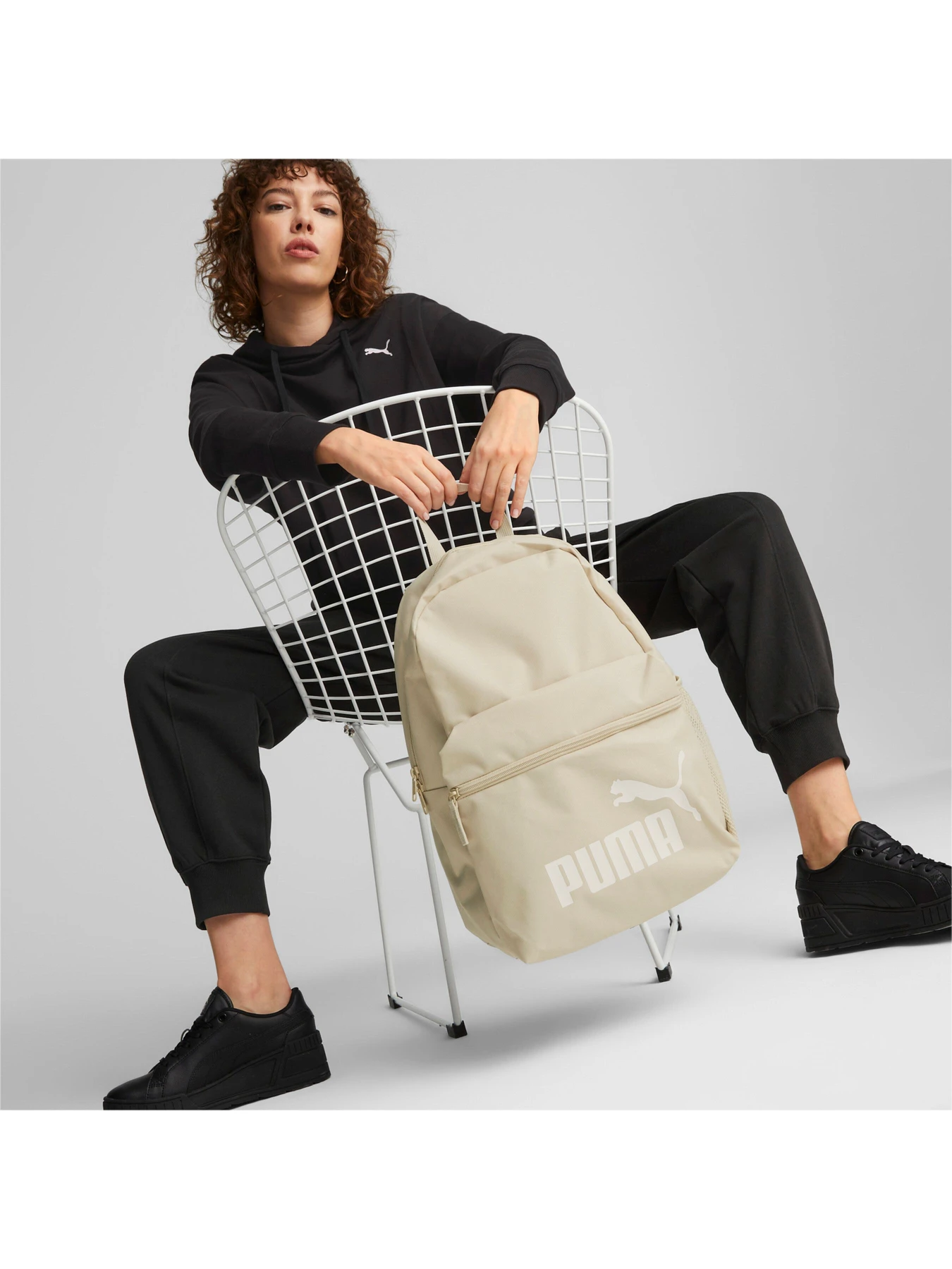 Рюкзаки PUMA Phase Backpack модель 075487 Фото