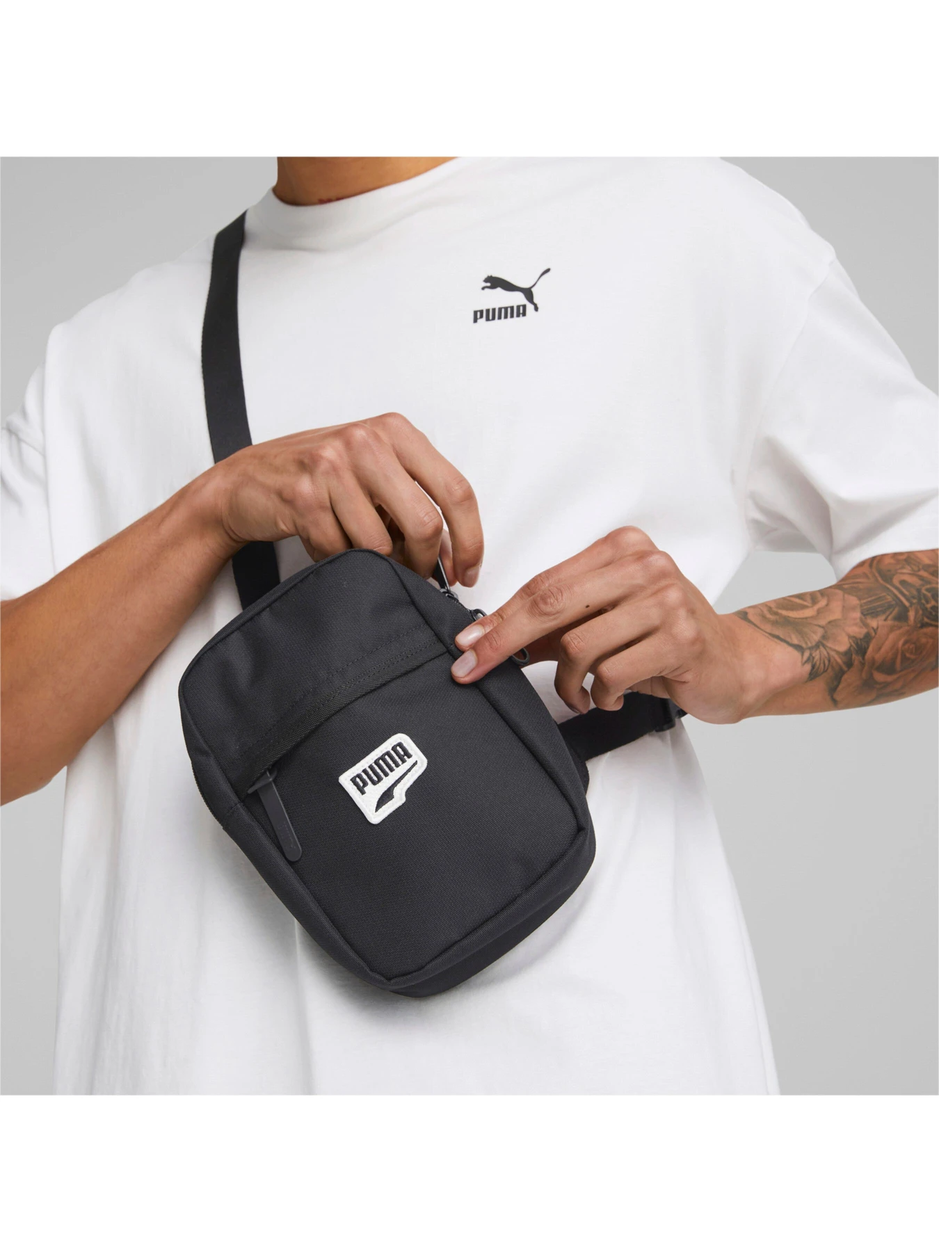 Сумки PUMA Downtown Front Loader модель 079660 Сумки PUMA Downtown Front Loader модель 079660 Фото