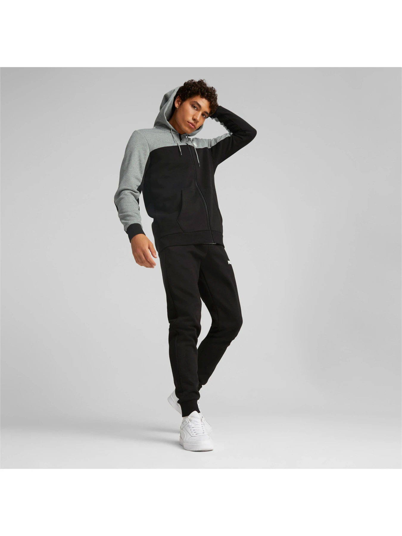 Костюмы PUMA модель 670037 Костюмы PUMA модель 670037 Фото