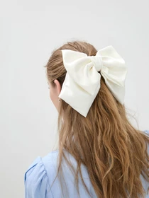 Большой белый бант. Luxury аксессуар для волос MyScarf модель mp169175 Фото
