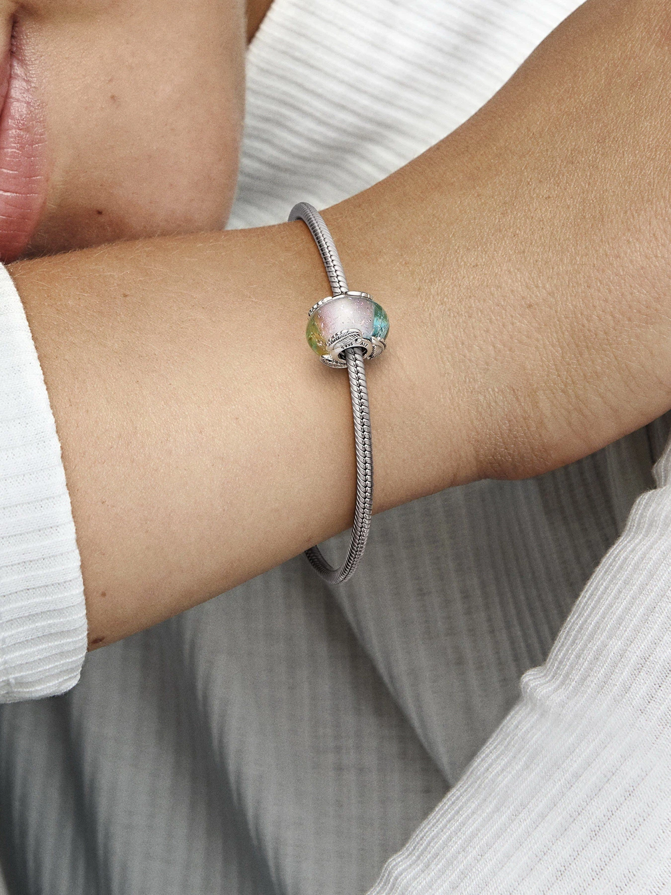 Класичні PANDORA модель 792577C00 Класичні PANDORA модель 792577C00 Фото