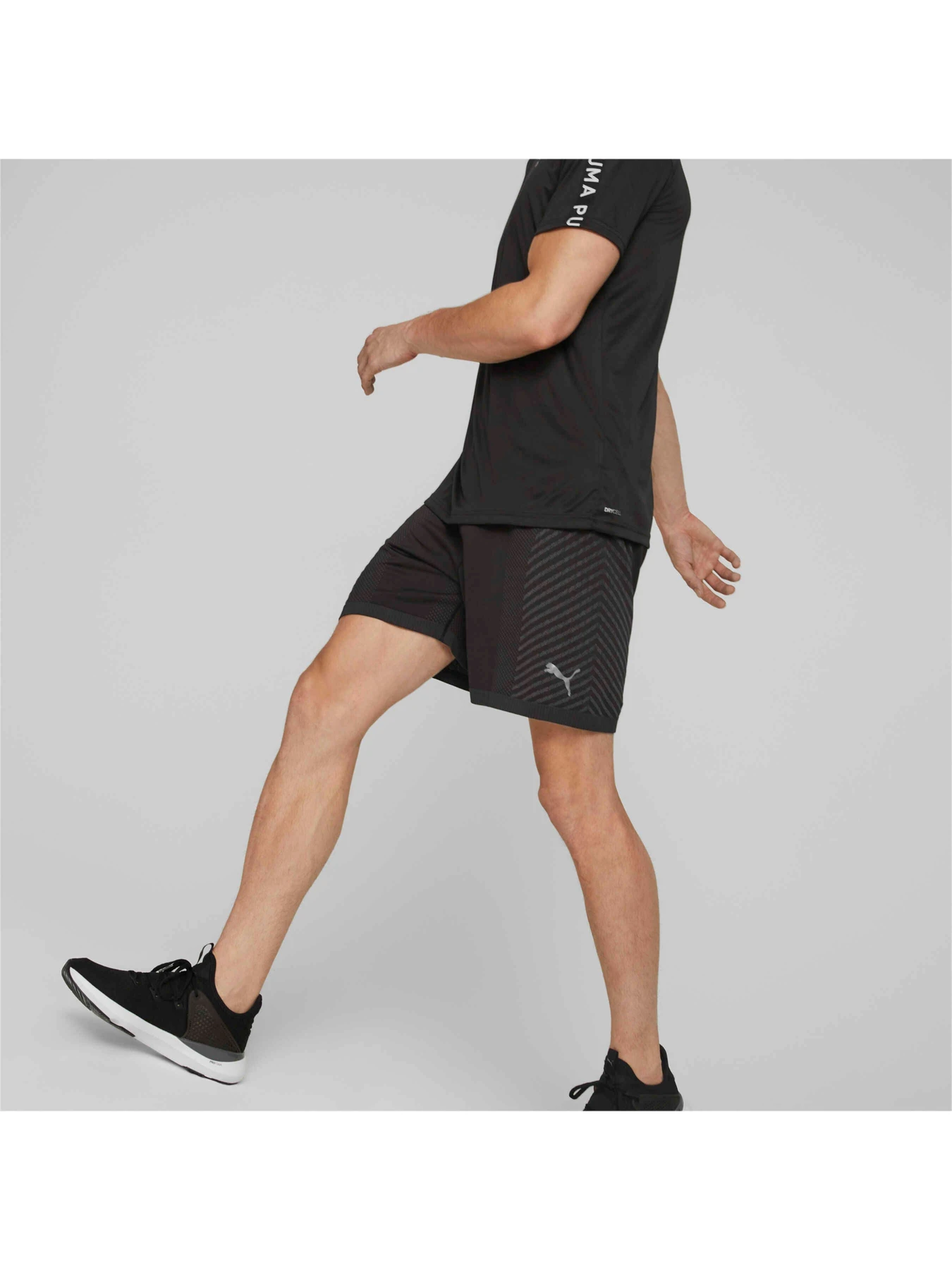 Шорти PUMA Formknit Seamless 7" Short модель 523509 Фото