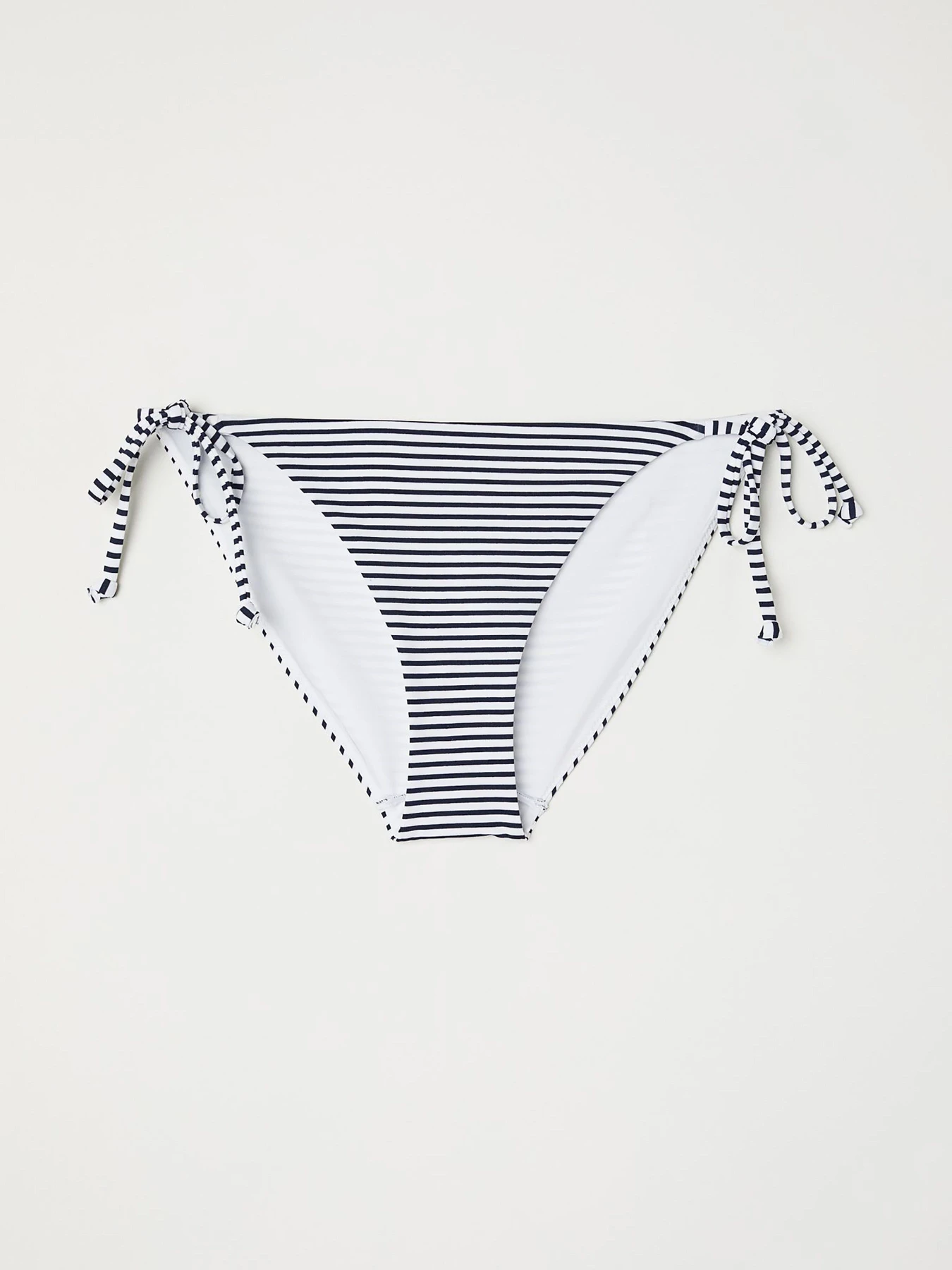 Одежда для пляжа H&M модель 67817 Фото