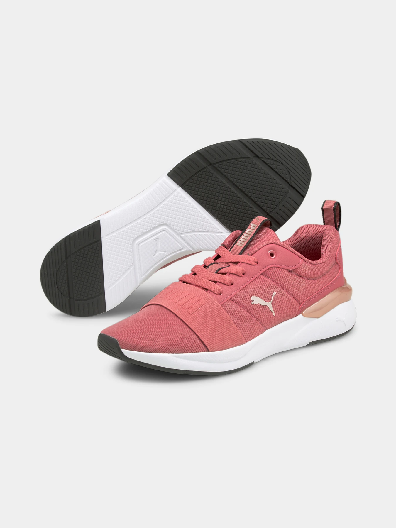 Кроссовки PUMA Rose Plus модель 374897 Кроссовки PUMA Rose Plus модель 374897 Фото