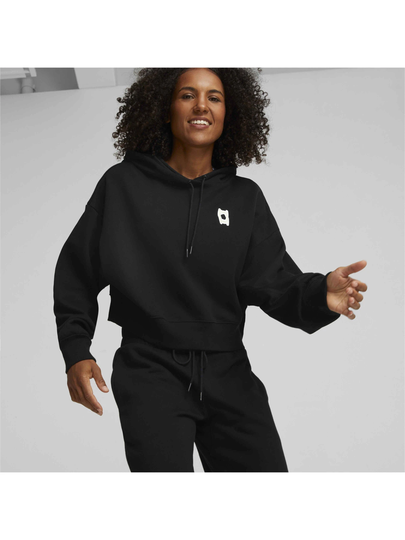 Худи и свитшоты PUMA Pivot Crop Hoodie модель 534202 Фото