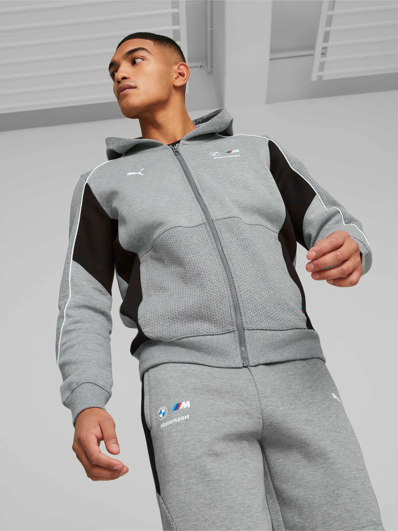Худи и свитшоты PUMA Bmw Mms Hdd Sweat Jkt модель 538131 Фото