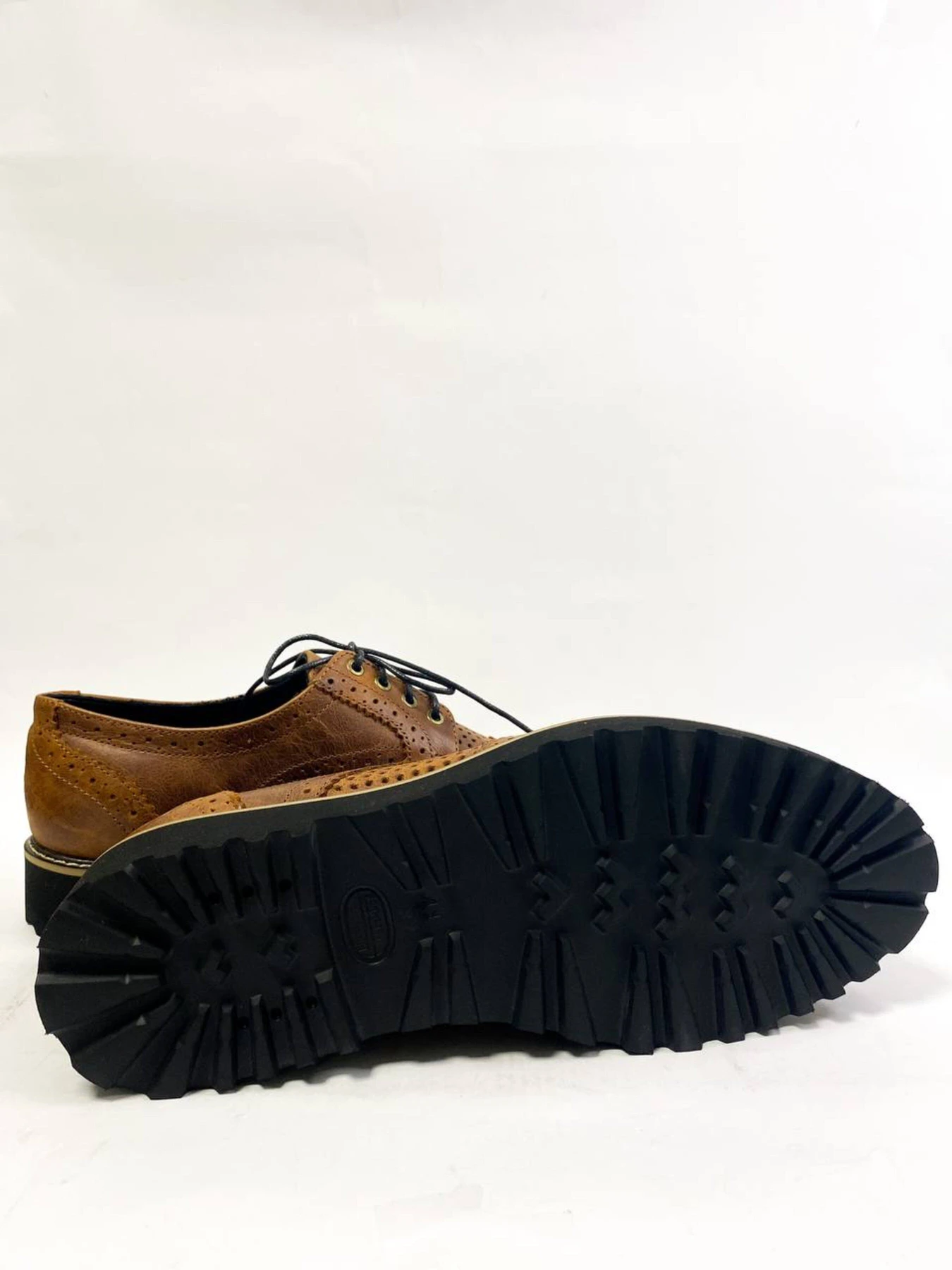 Туфли и лоферы Legessy модель ONYX_BROWN_PERF Фото