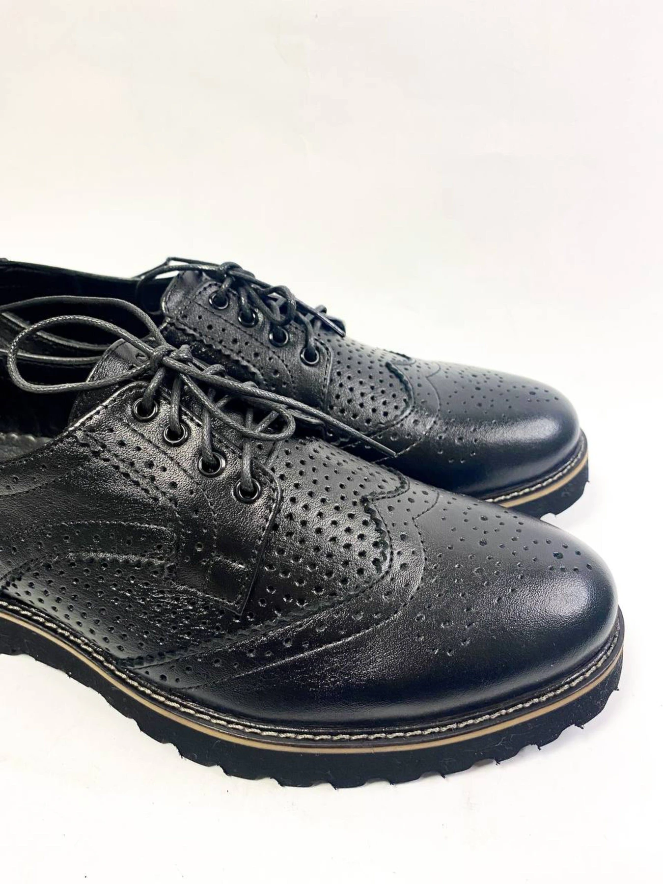 Туфли и лоферы Legessy модель ONYX_BLACK_PERF Фото