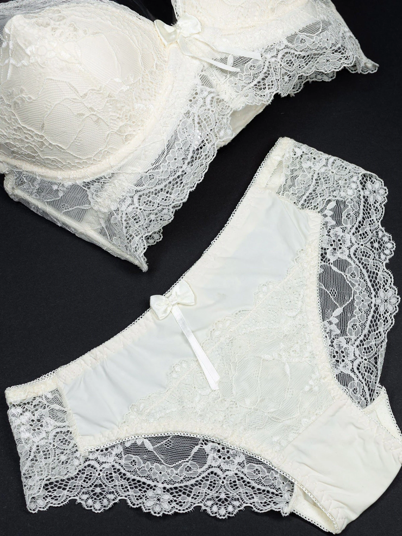 Нижнее белье ISSA Plus модель BL2-418_milk Фото