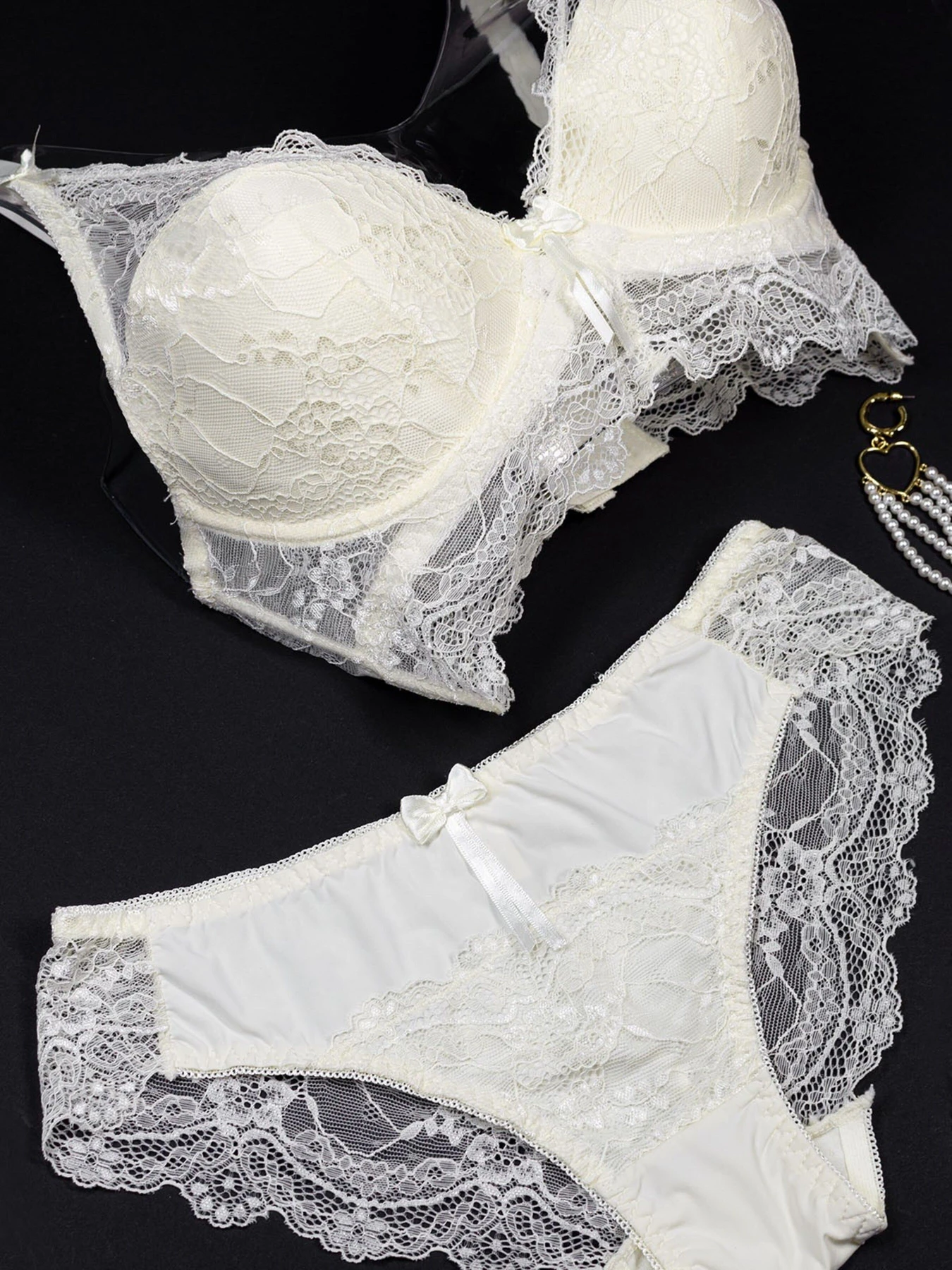 Нижнее белье ISSA Plus модель BL2-418_milk Фото