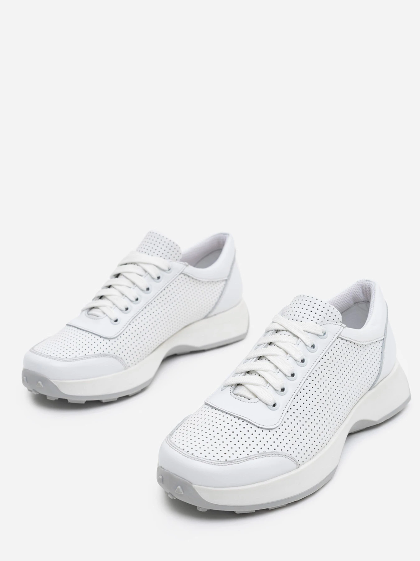 Кроссовки ISSA Plus модель OB2-199_white Кроссовки ISSA Plus модель OB2-199_white Фото