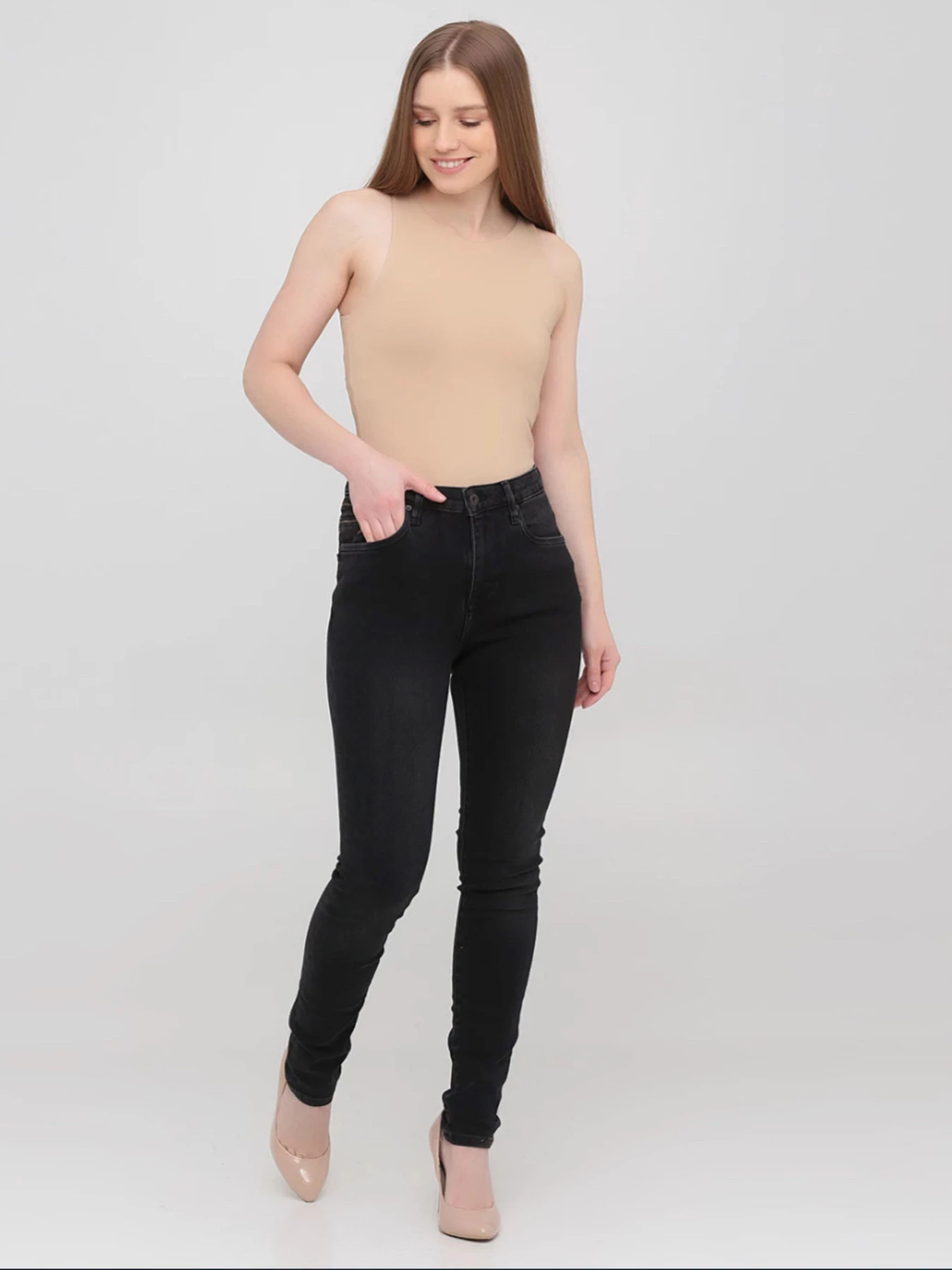 Джинсы Mustang Jeans модель 1012080 Джинсы Mustang Jeans модель 1012080 Фото