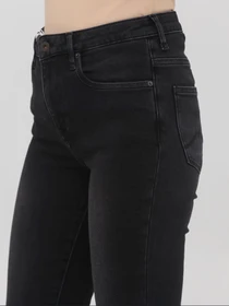 Джинсы Mustang Jeans модель 1012080 Фото