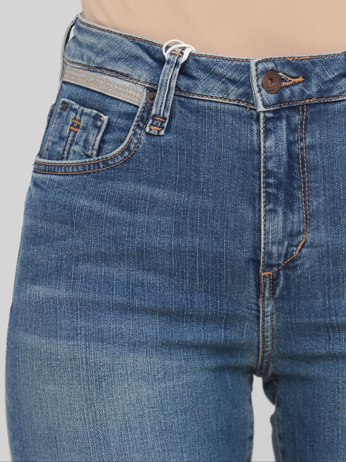 Джинсы Mustang Jeans модель 1009314 Джинсы Mustang Jeans модель 1009314 Фото