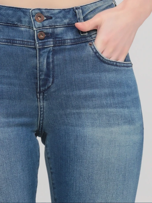Бавовняні Жіночі Завужені джинси Mustang Jeans фото 3
