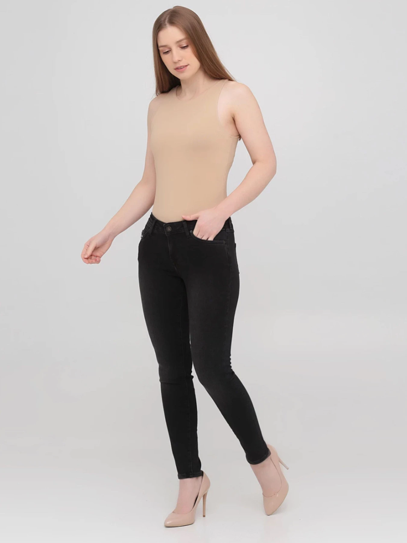 Джинсы Mustang Jeans модель 1010006 Джинсы Mustang Jeans модель 1010006 Фото